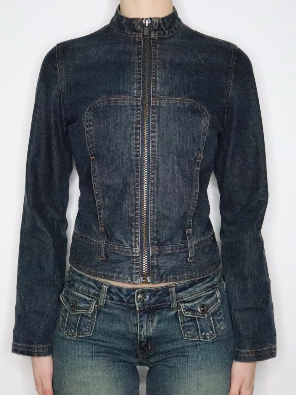Vintage Y2K GUESS Jean Jacket Small